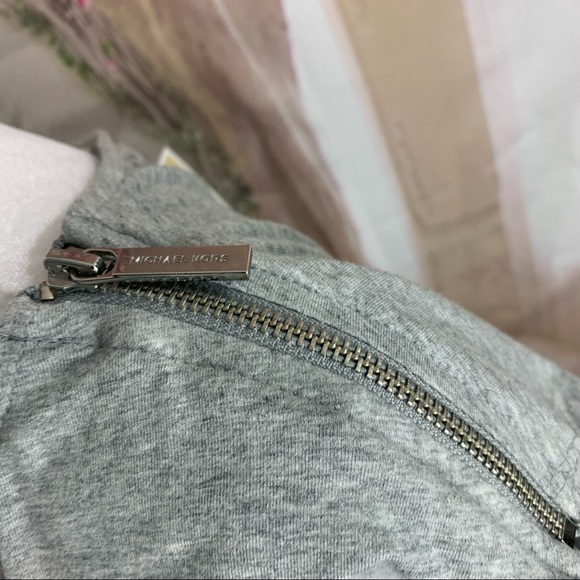 NEW Micheal Kors shoulder zipper rushed Blouse - Picture 8 of 11